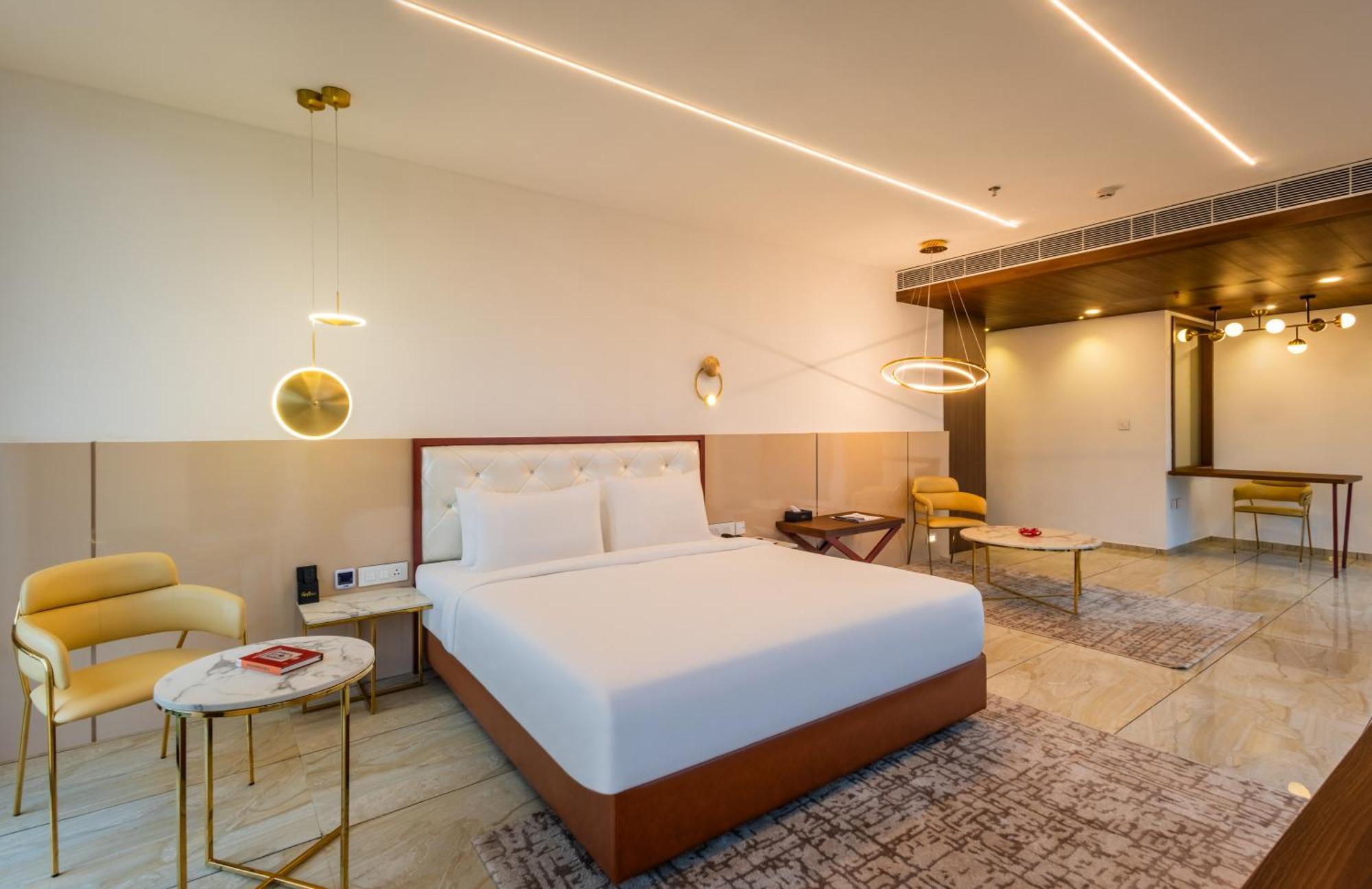 Fezinn Hotel - Best Wayanad Hotel In 2024 Кожикоде Номер фото